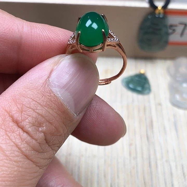 玛瑙/玉髓戒指银S925镀金镶嵌