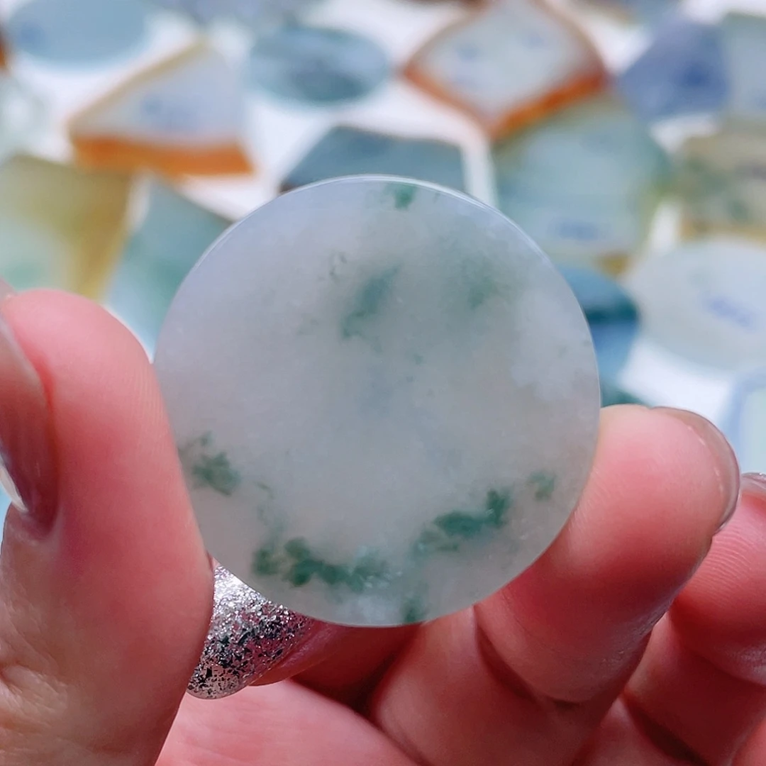 定制翡翠未镶嵌定制翡翠未镶嵌