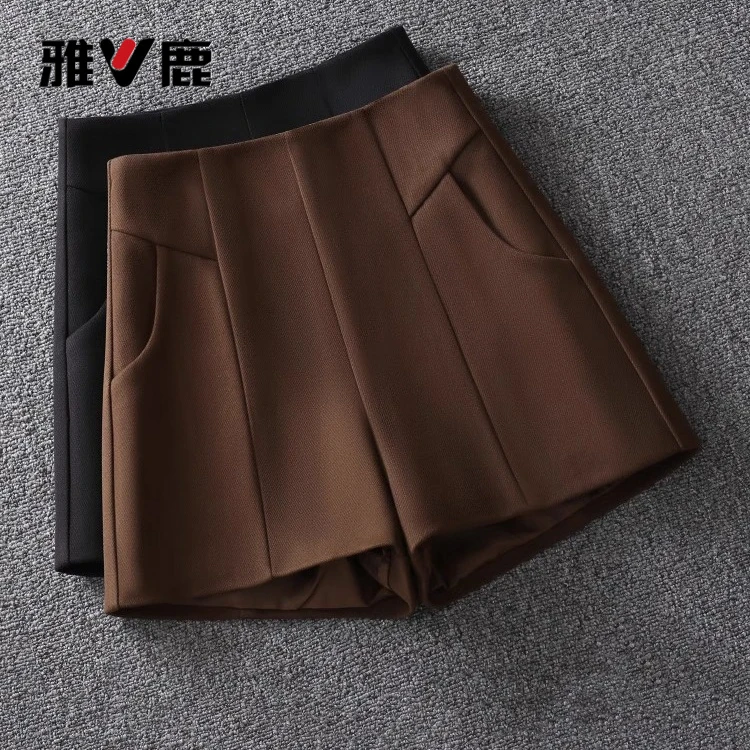 雅鹿高腰A字短裤女2025年秋冬季新款百搭时尚显瘦阔腿外穿靴裤子