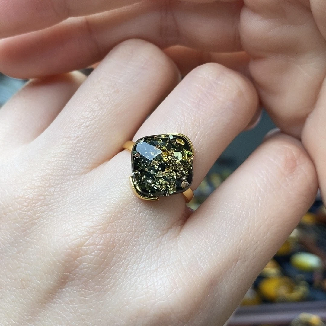琥珀未镶嵌裸石成品