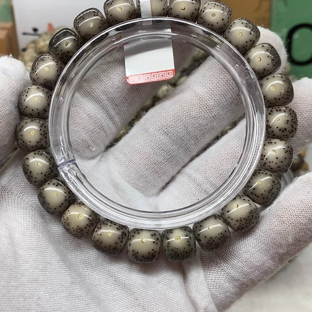 星月菩提手串10/9精品糯冰黑冰正月大眼睛