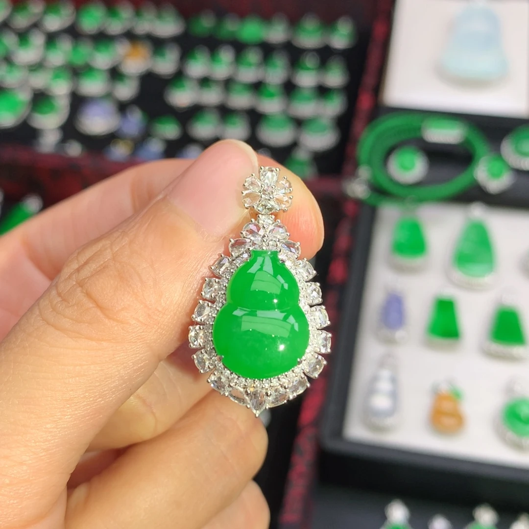 翡翠18K金镶嵌吊坠(不含链)