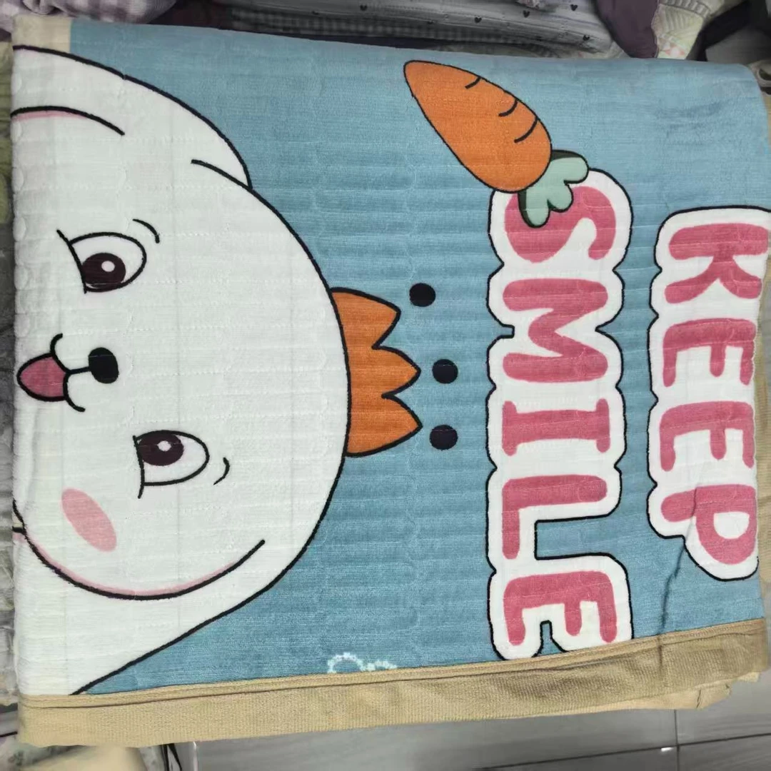 【蓝底小白兔】牛奶绒加厚床盖冬季专用3