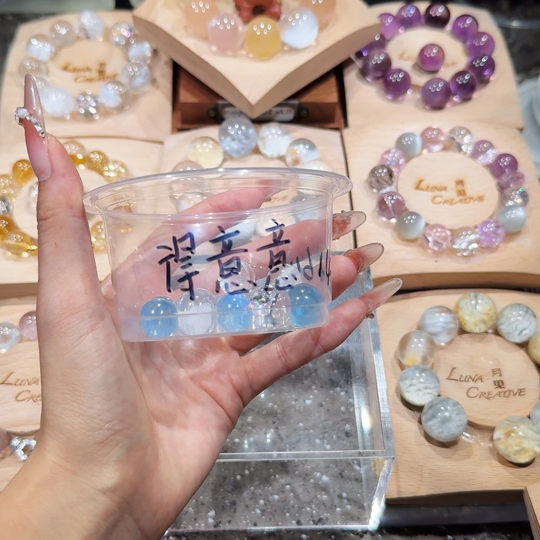 得***意银S925镶嵌手链烟晶