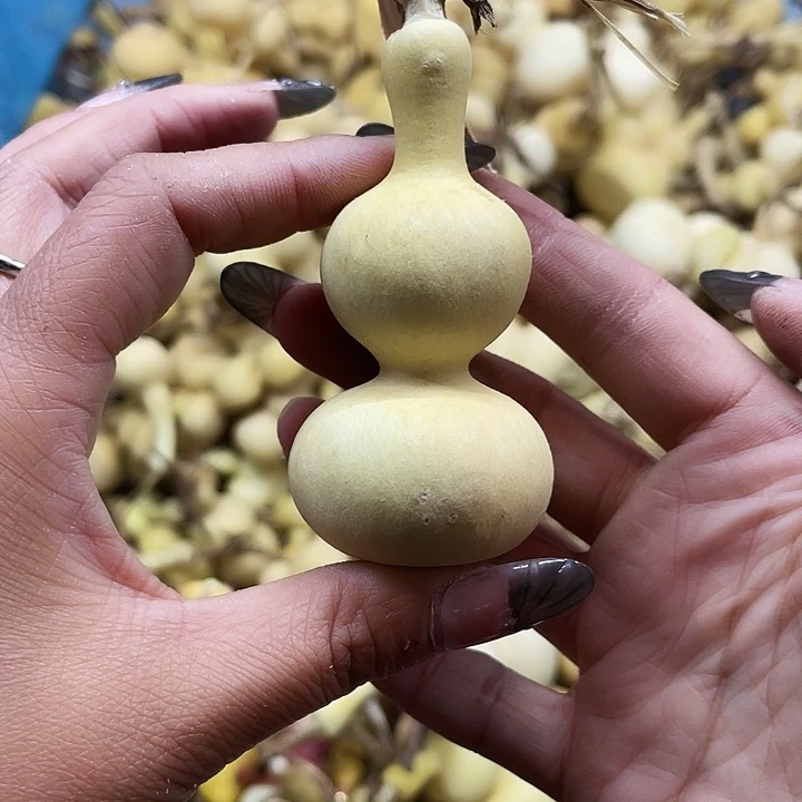 沛***然大叶紫檀（黑酸枝木类）