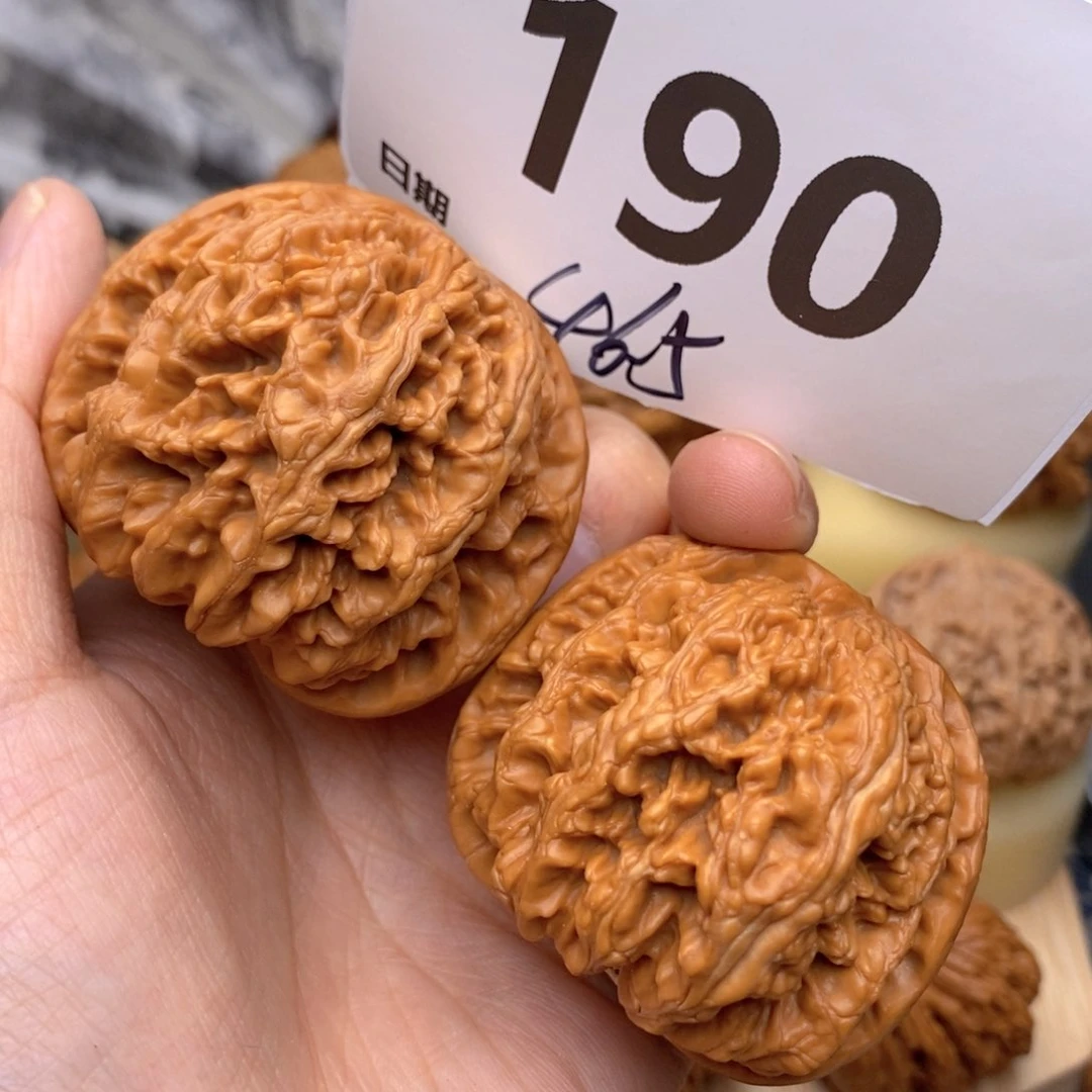 文玩核桃把件190号46.5粗筋