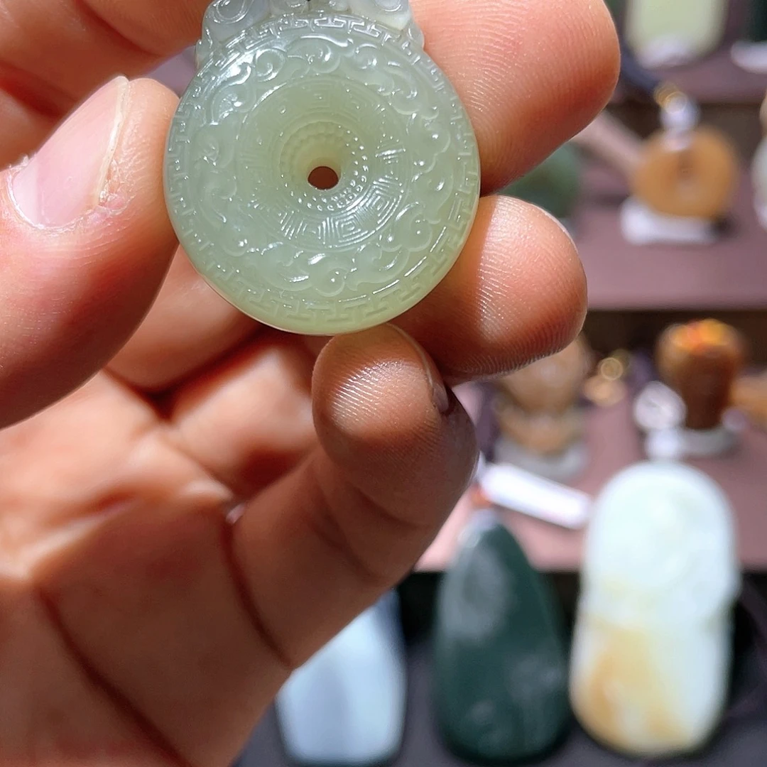 和田玉挂件未镶嵌