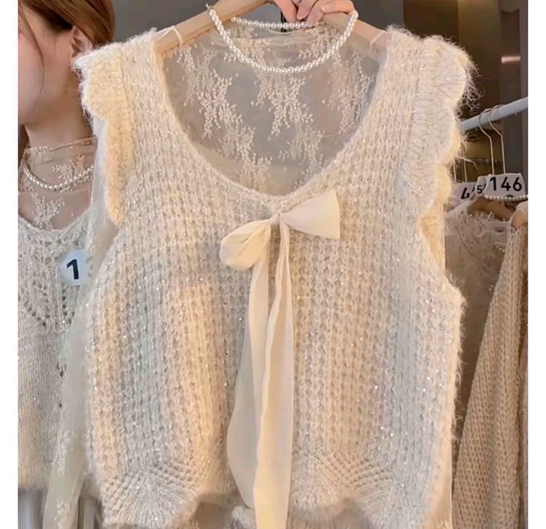 新品三﹣甜美风镂空针织马甲网纱女秋季洋气
