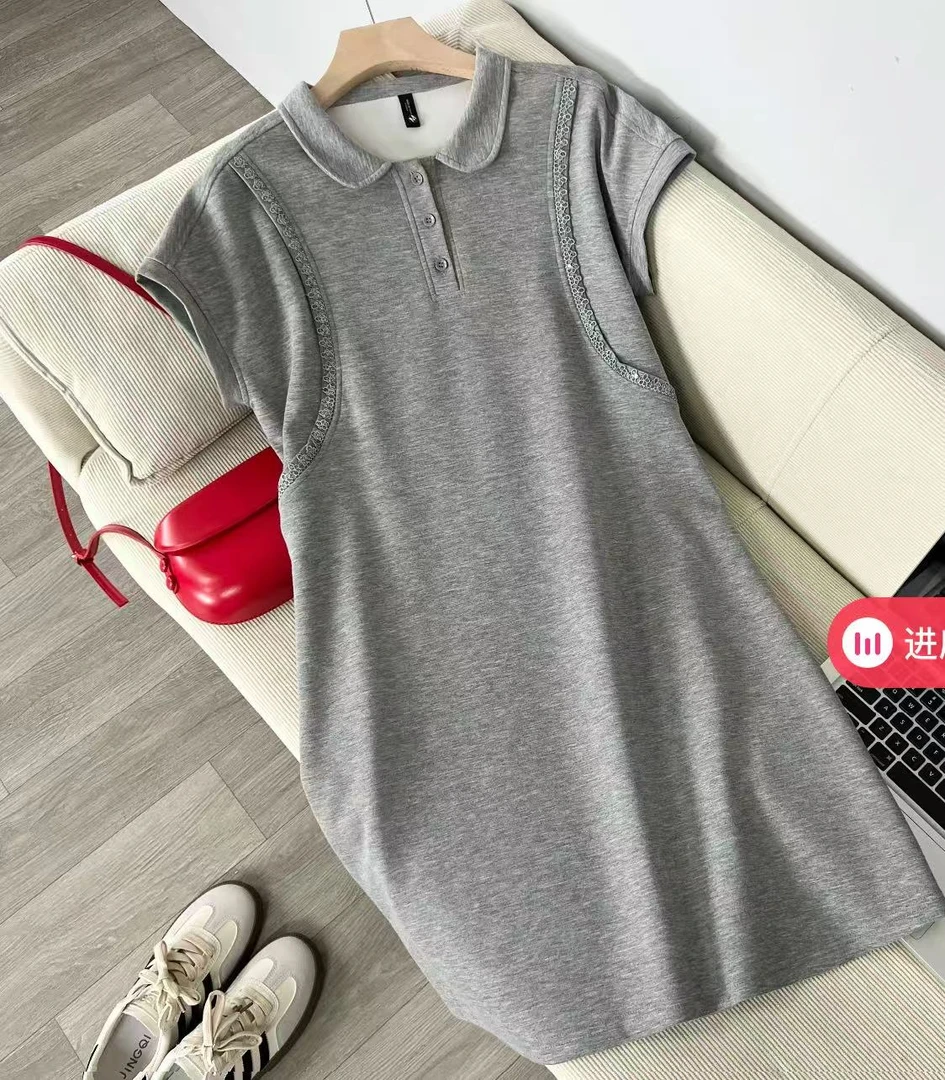 正版原版 2025夏季新款超级显瘦减齢款时尚洋气娃娃领连衣裙女