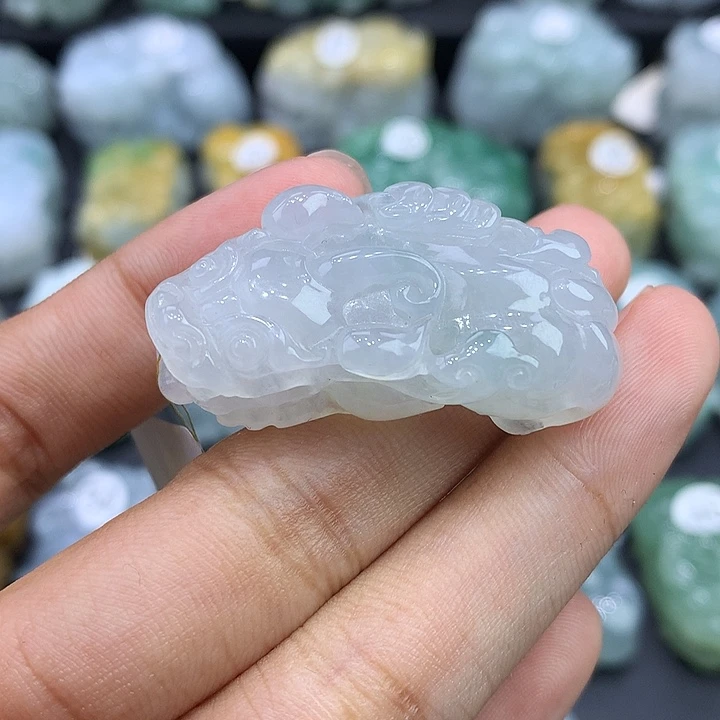 翡翠未镶嵌颈饰天然缅甸翡翠
