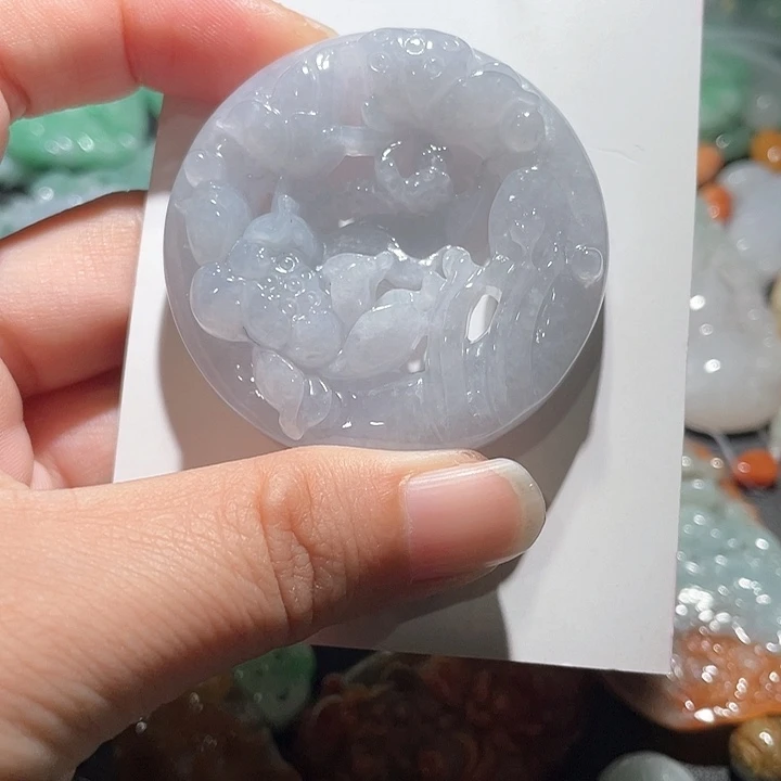 颈饰未镶嵌翡翠天