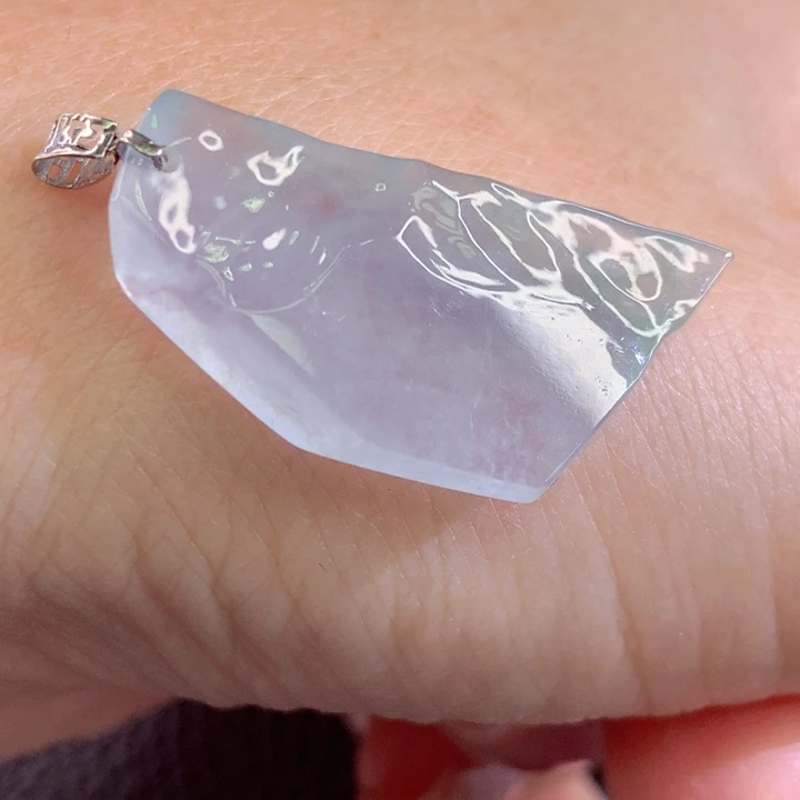 翡翠18K金镶嵌颈饰翡翠