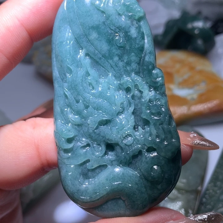 翡翠未镶嵌颈饰保真天然A货翡翠