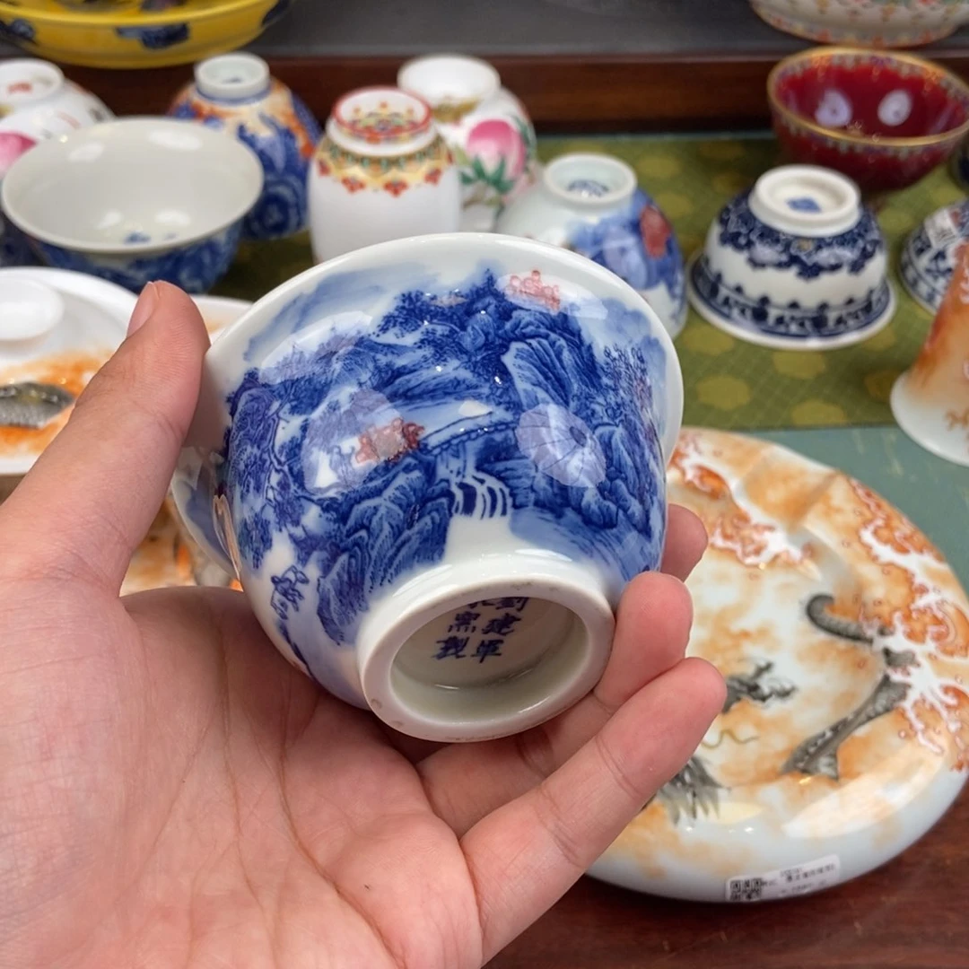 陶瓷的设计师是一个人