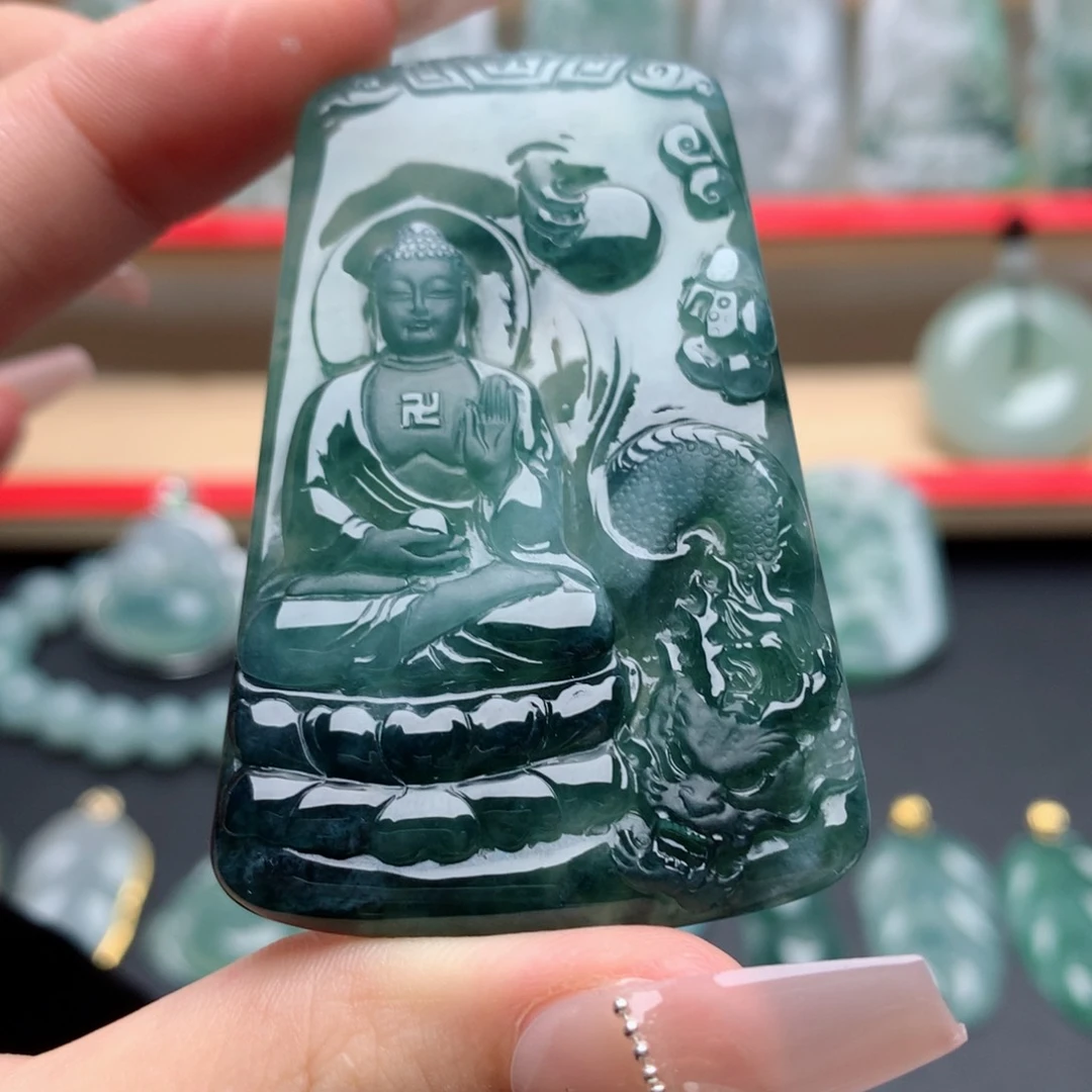 翡翠未镶嵌颈饰阿弥陀佛