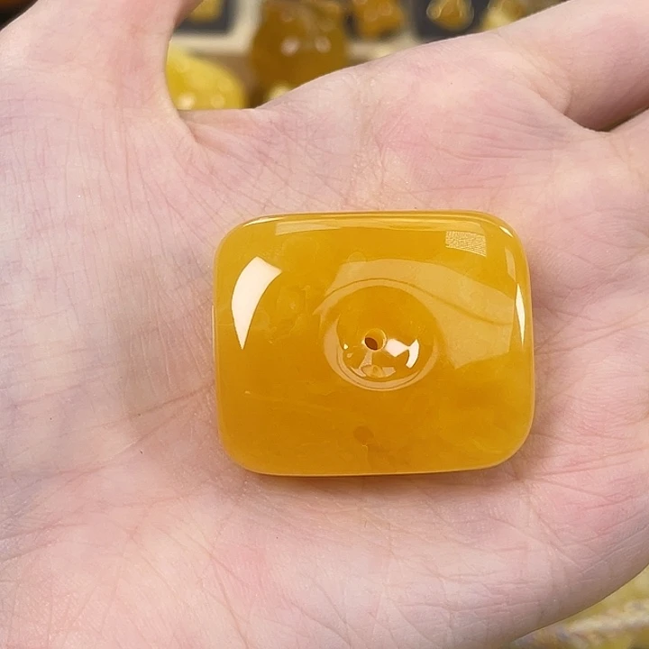 琥珀未镶嵌珠宝奇石琥珀蜜蜡J60