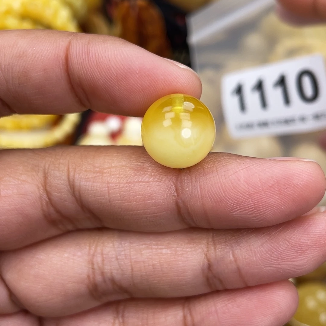 蜜蜡未镶嵌珠宝奇石小坑14