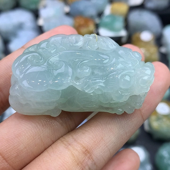 翡翠未镶嵌颈饰天然缅甸翡翠