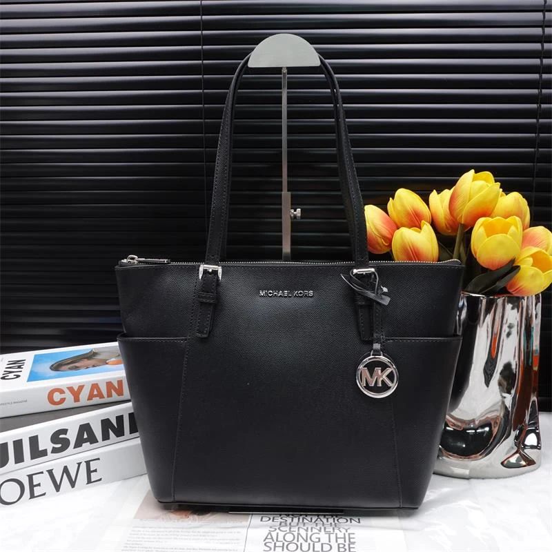 95新 MICHAEL KORS/迈克高仕 单肩包/T_ZY0000411057