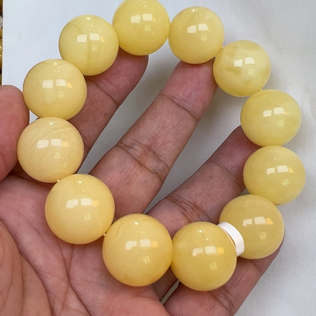 蜜蜡未镶嵌裸石19加51.11克