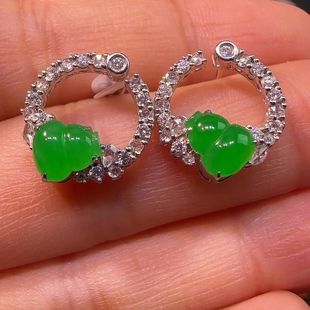 翡翠18K金镶嵌耳钉