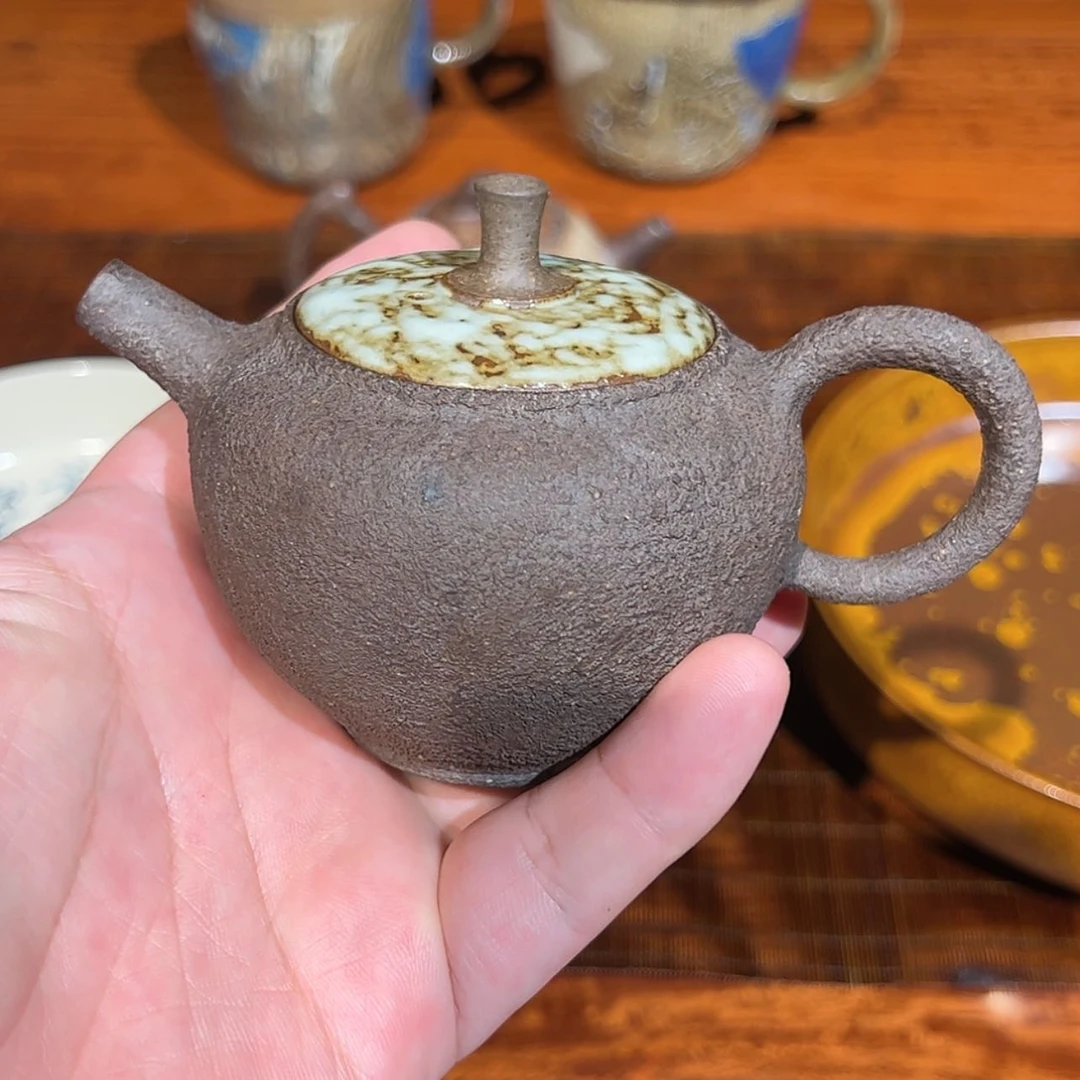 【闪购商品】M****子台湾张允澄原矿陶壶