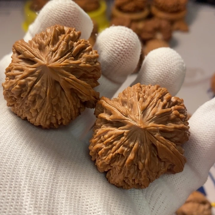 吊坠文玩核桃137狮子头