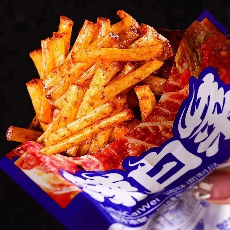 【2丶99  发12包】辣白菜网红辣条8090校园经典怀旧休闲解馋小食品