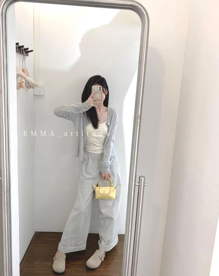 2025春季新款韩系灰色简约针织开衫白色吊带百搭高腰休闲裤三件套