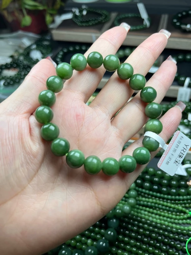 和田玉碧玉手串10m阳绿无黑点清货