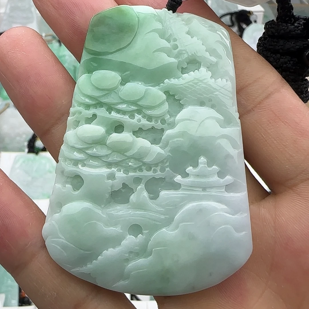 翡翠未镶嵌颈饰翡翠