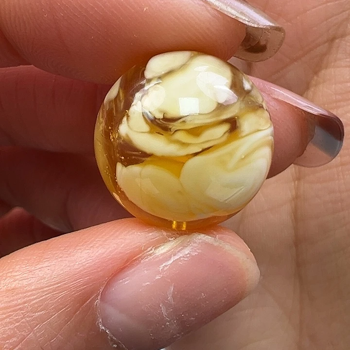 蜜蜡未镶嵌珠宝奇石