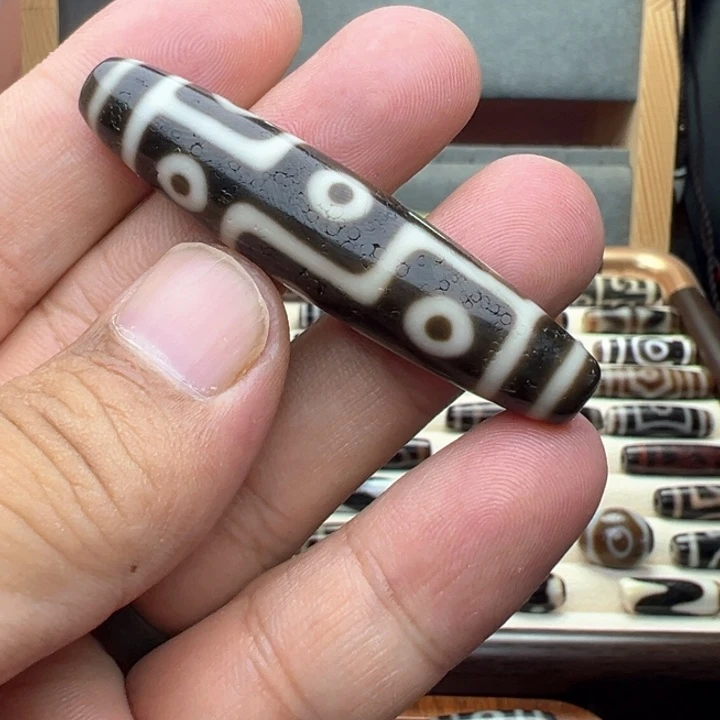 未镶嵌颈饰玛瑙/玉髓黄*锋