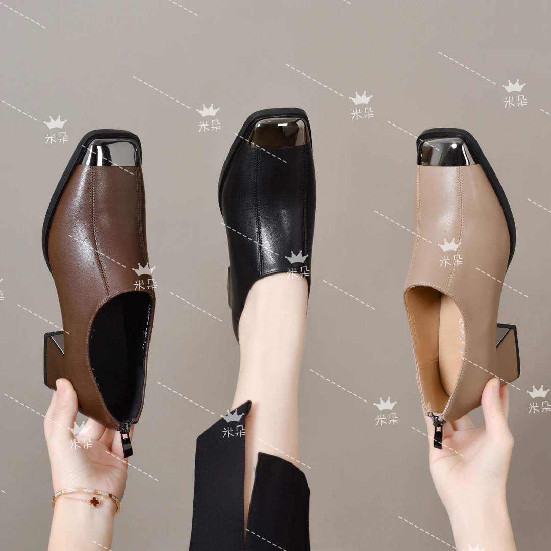 方头英伦风真皮深口单鞋女2025春秋新款金属头粗跟乐福鞋百搭皮鞋