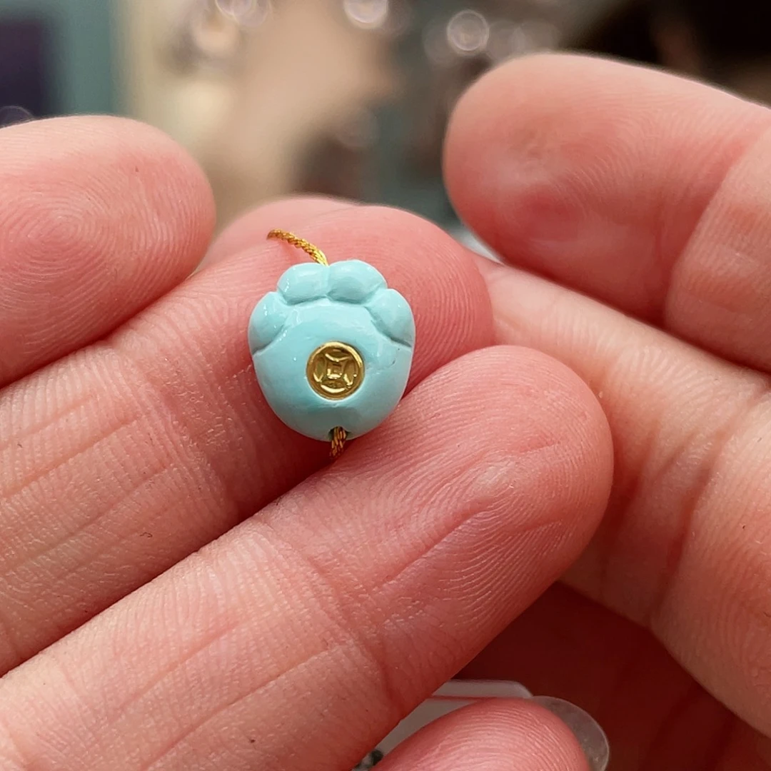 绿松石颈饰未镶嵌