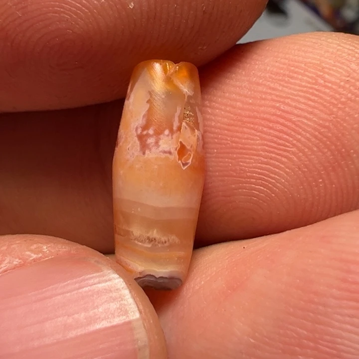 树脂制品不**子三百直播带货