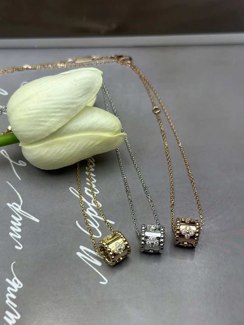 18k重金版天然钻石镶嵌花筒套装气质轻奢时尚坠链精美项链套链