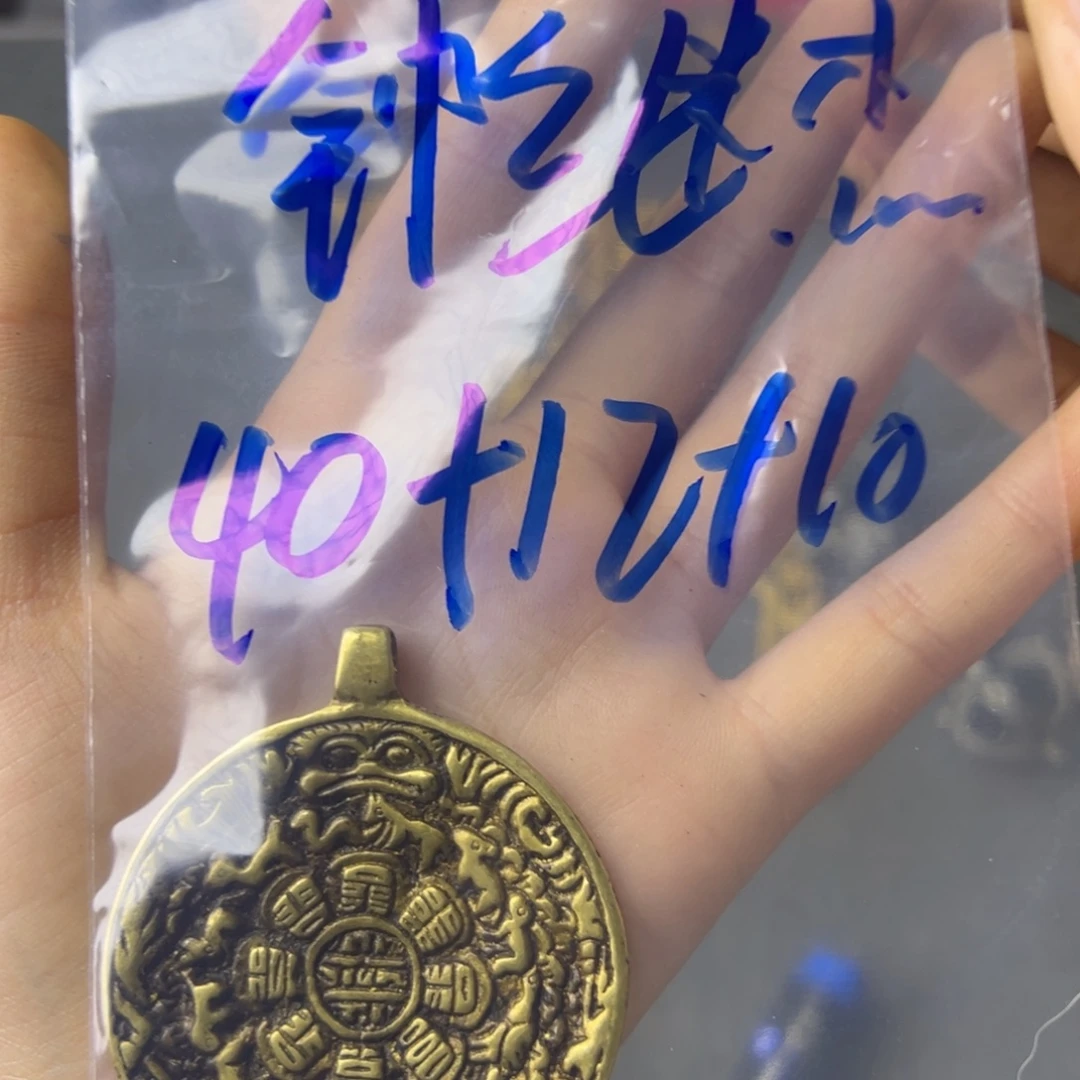 钟***杰琉璃手工艺品人工智能是最基本功能最简单有效