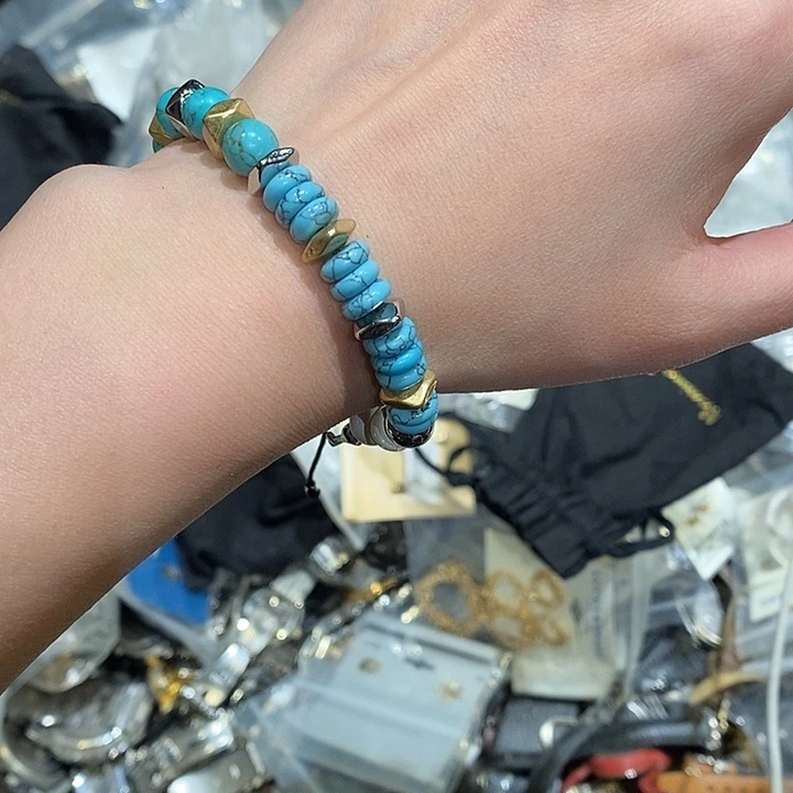 梵***舍中古香水套装项链手链现货锆石（处理）