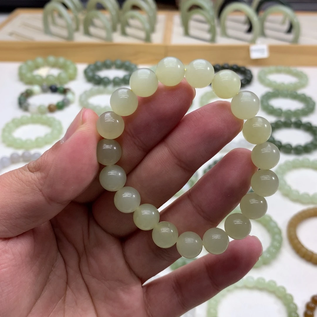 和田玉手串（蜂蜜水9.8）未镶嵌