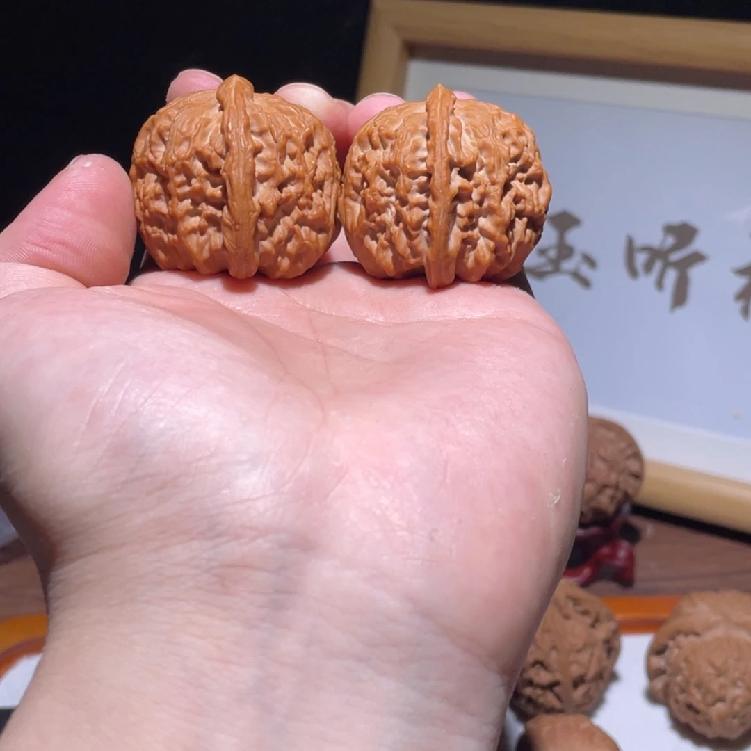 文玩核桃把件37全品白狮福利
