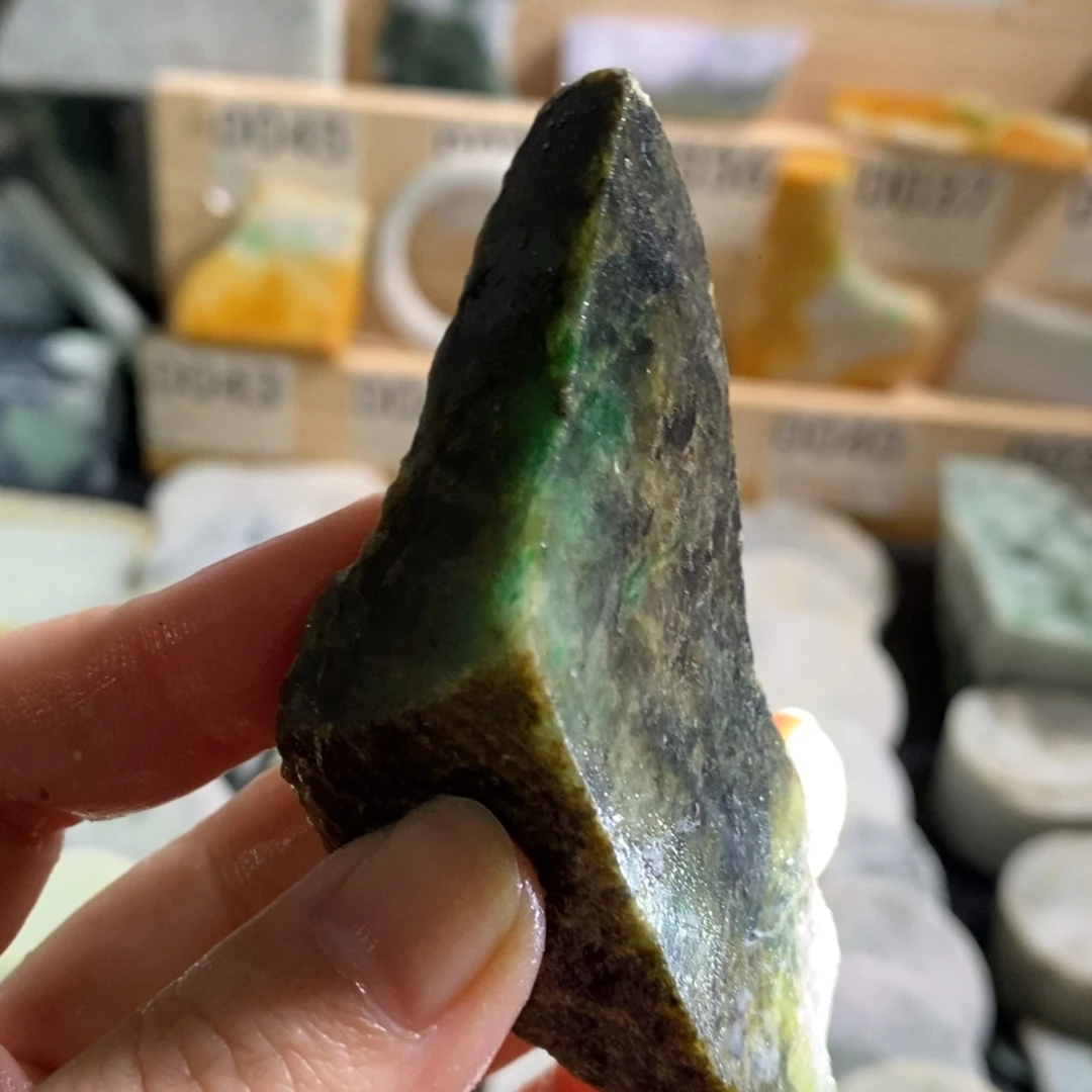 颈饰未镶嵌翡翠天然翡翠