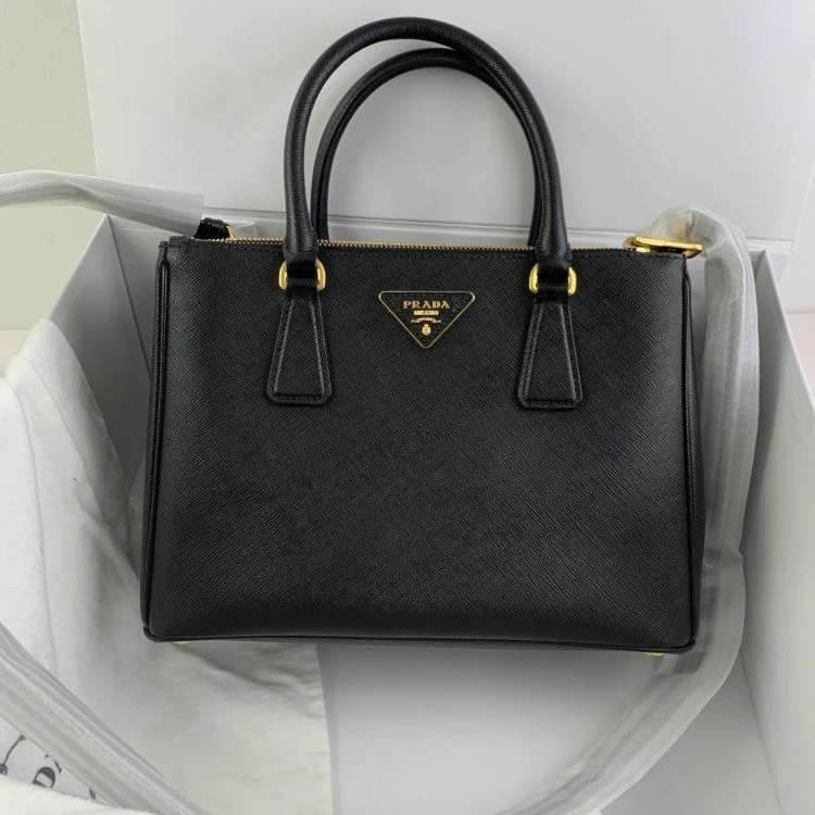 99新/普拉达/C10908312013/[251118SWB]