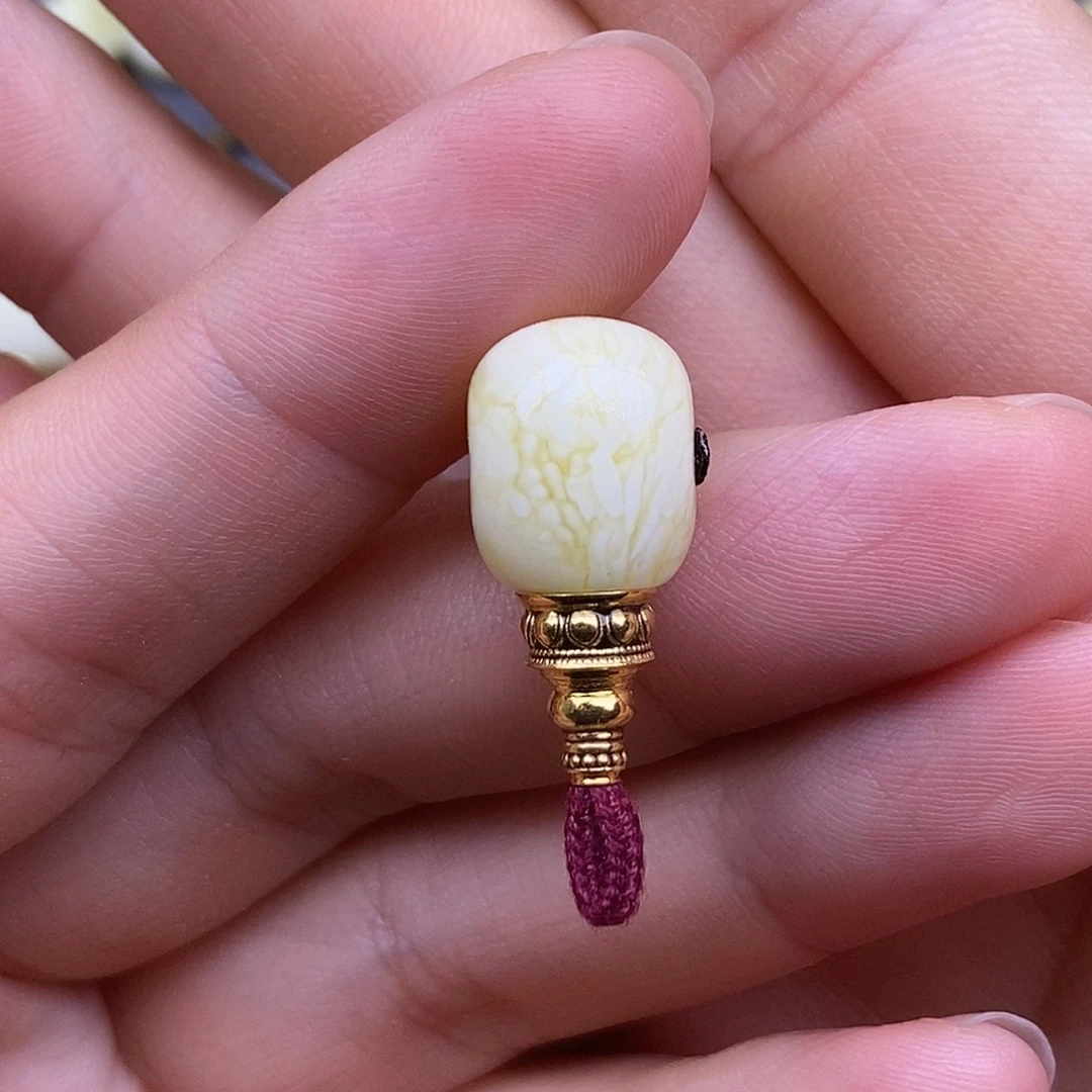 18K金镶嵌琥珀裸石10.8mm 蜜蜡金塔三通