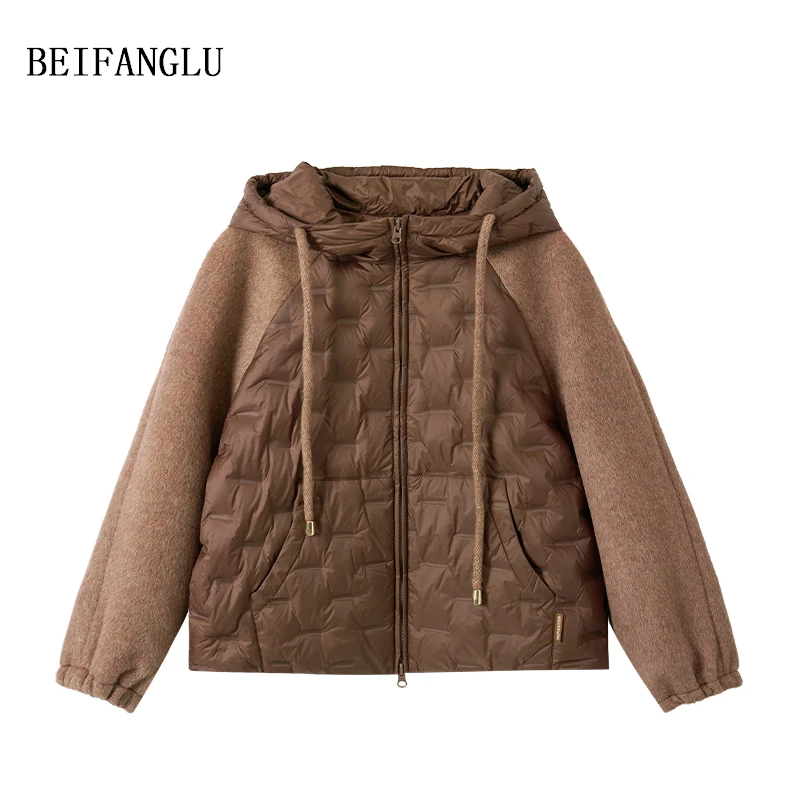 北方鹿【三星Downplus安心白鹅绒】拼接呢料袖子连帽羽绒服M96D1218