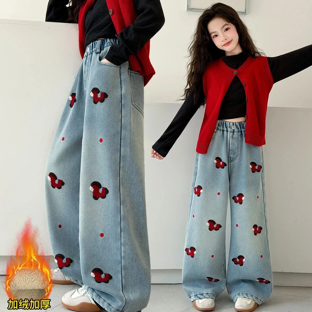 女童牛仔裤2026新款加绒加厚中大童马年本命年毛巾绣花牛仔裤年款
