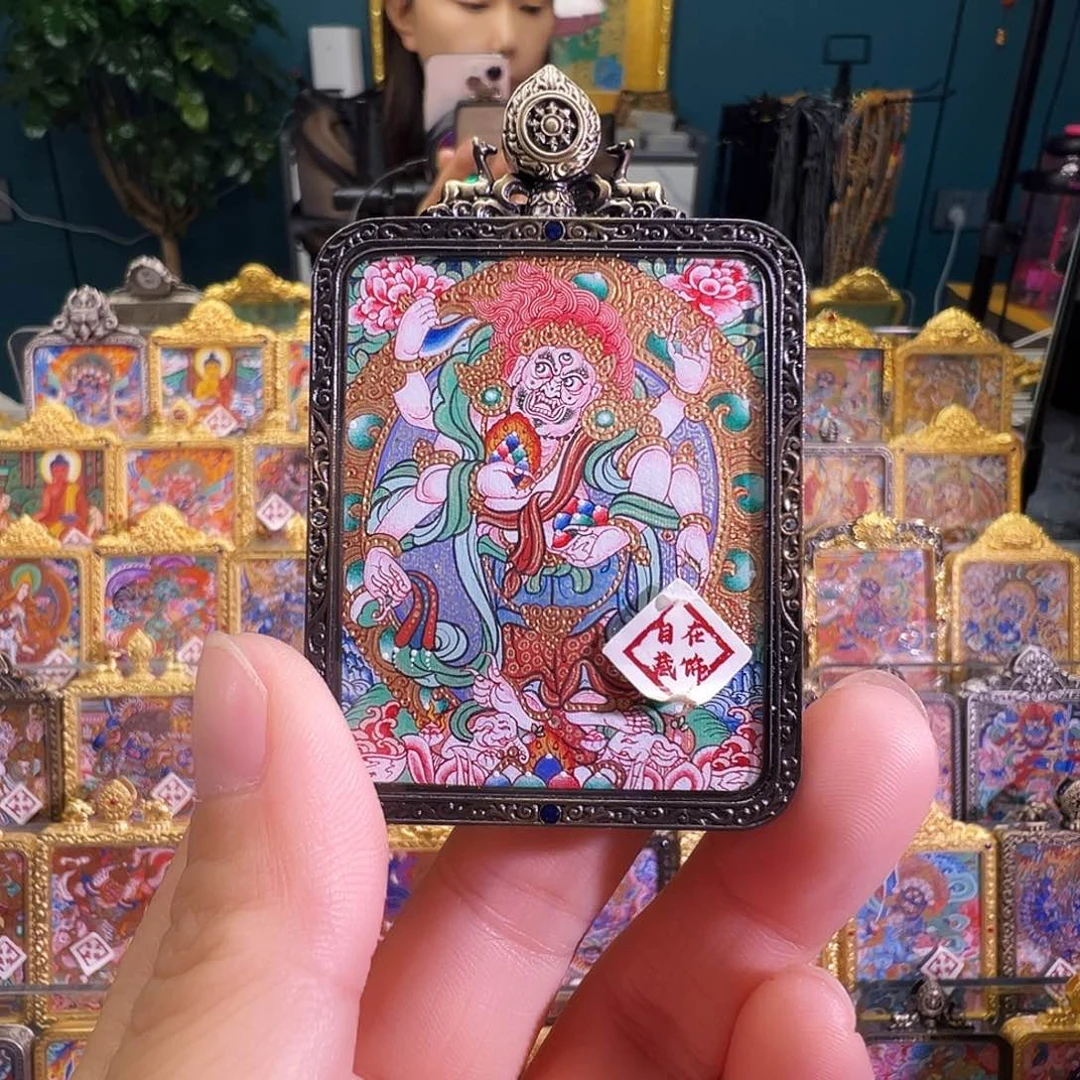 吊坠热贡纯手绘白六臂