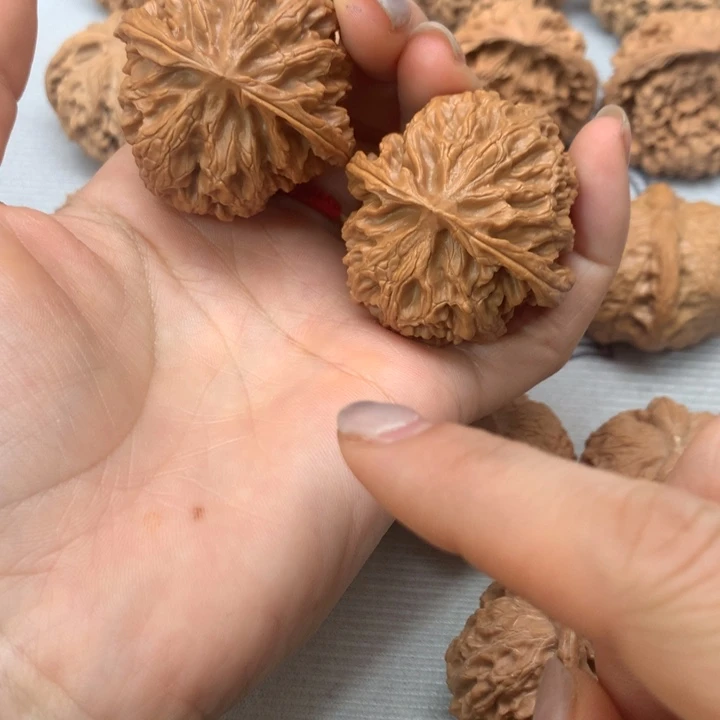 文玩核桃把件全品肉球苹果园43