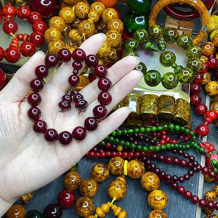 松木琥珀木文玩手串