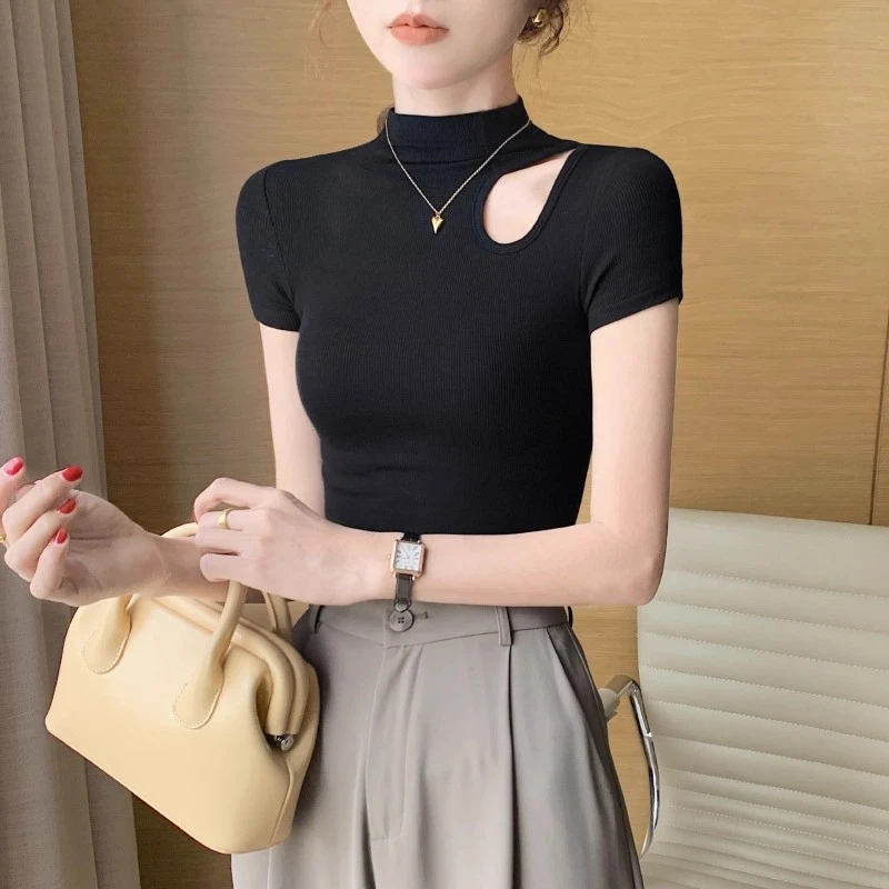 半高领针织短袖t恤女2026夏新款黑色紧身正肩显瘦设计感镂空上衣